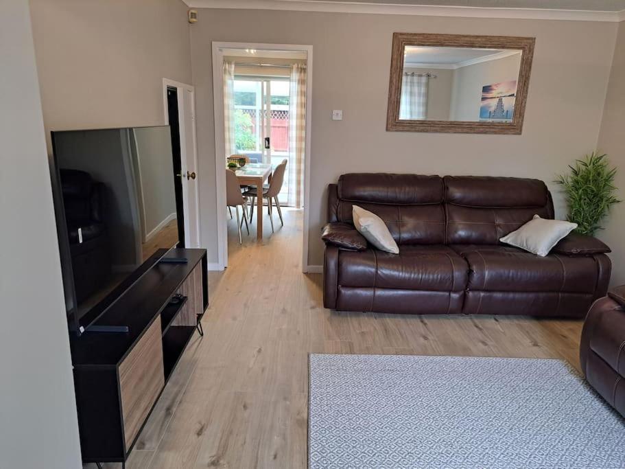 Modern Living In Hull Villa Kingston upon Hull ภายนอก รูปภาพ