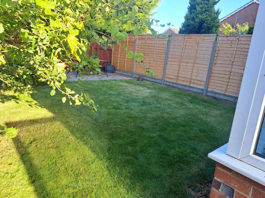 Modern Living In Hull Villa Kingston upon Hull ภายนอก รูปภาพ